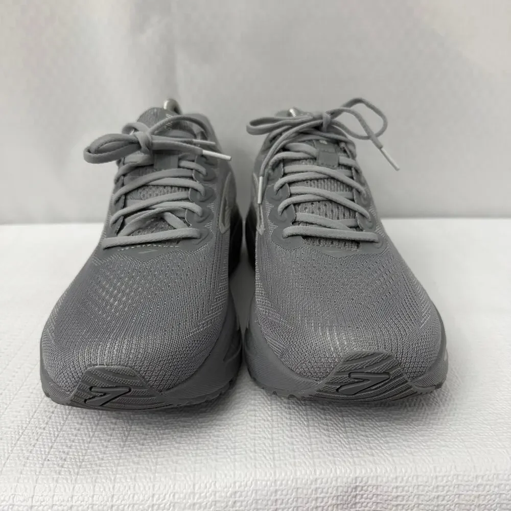Brooks new without
